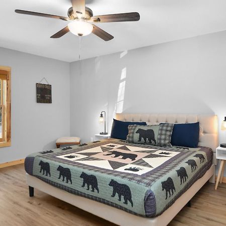 Tsaliwood Cabin Sevierville Ngoại thất bức ảnh