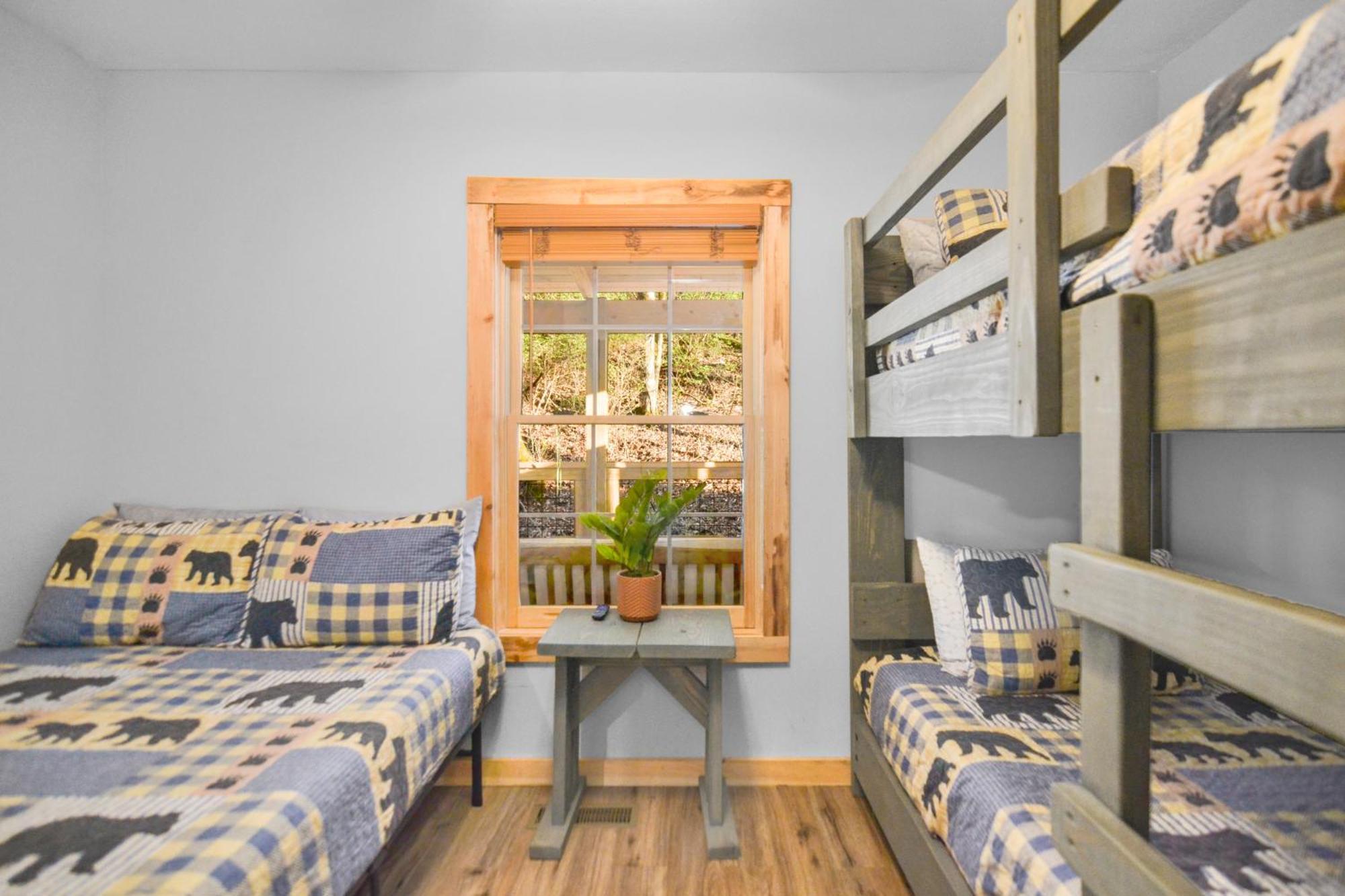 Tsaliwood Cabin Sevierville Ngoại thất bức ảnh